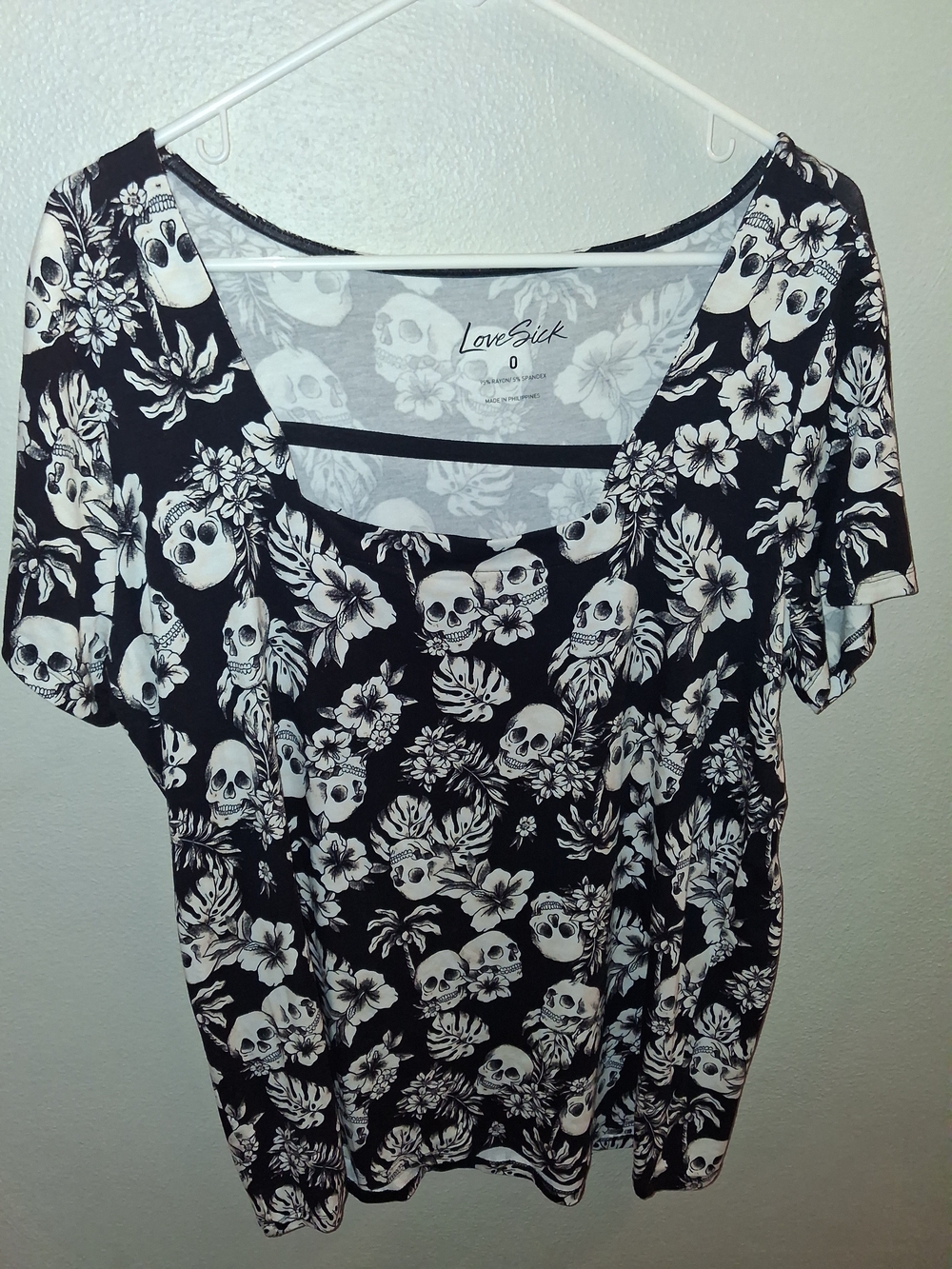Lovesick Black & White Skull Floral Scoop Neck Tee